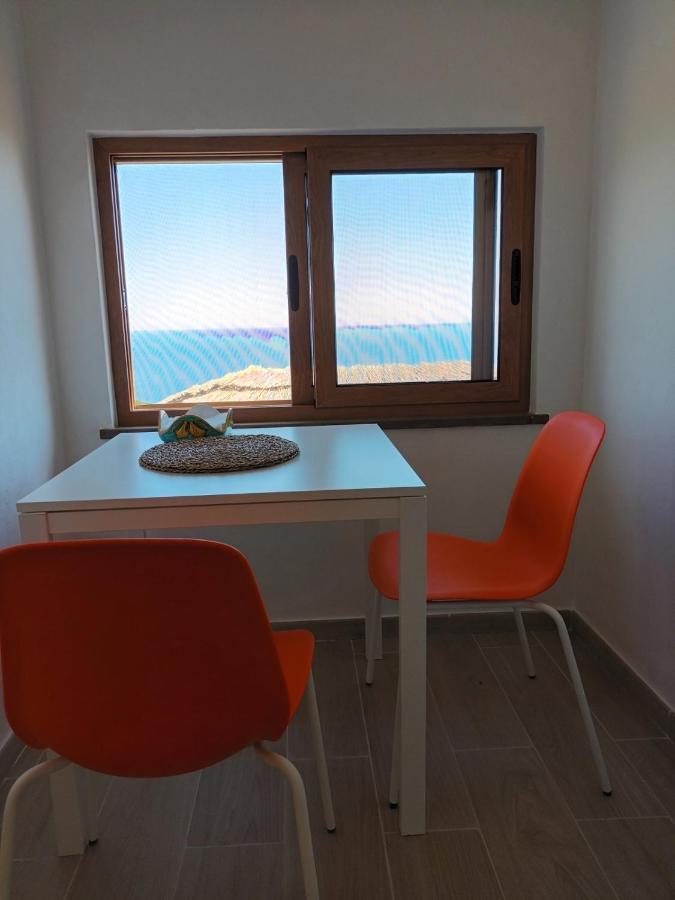 Pietra Fiorita Cottage Pisciotta Exterior photo